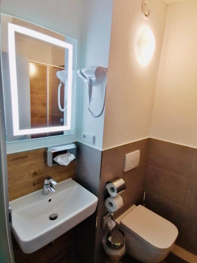 Creo Hotel Dessau Екстериор снимка