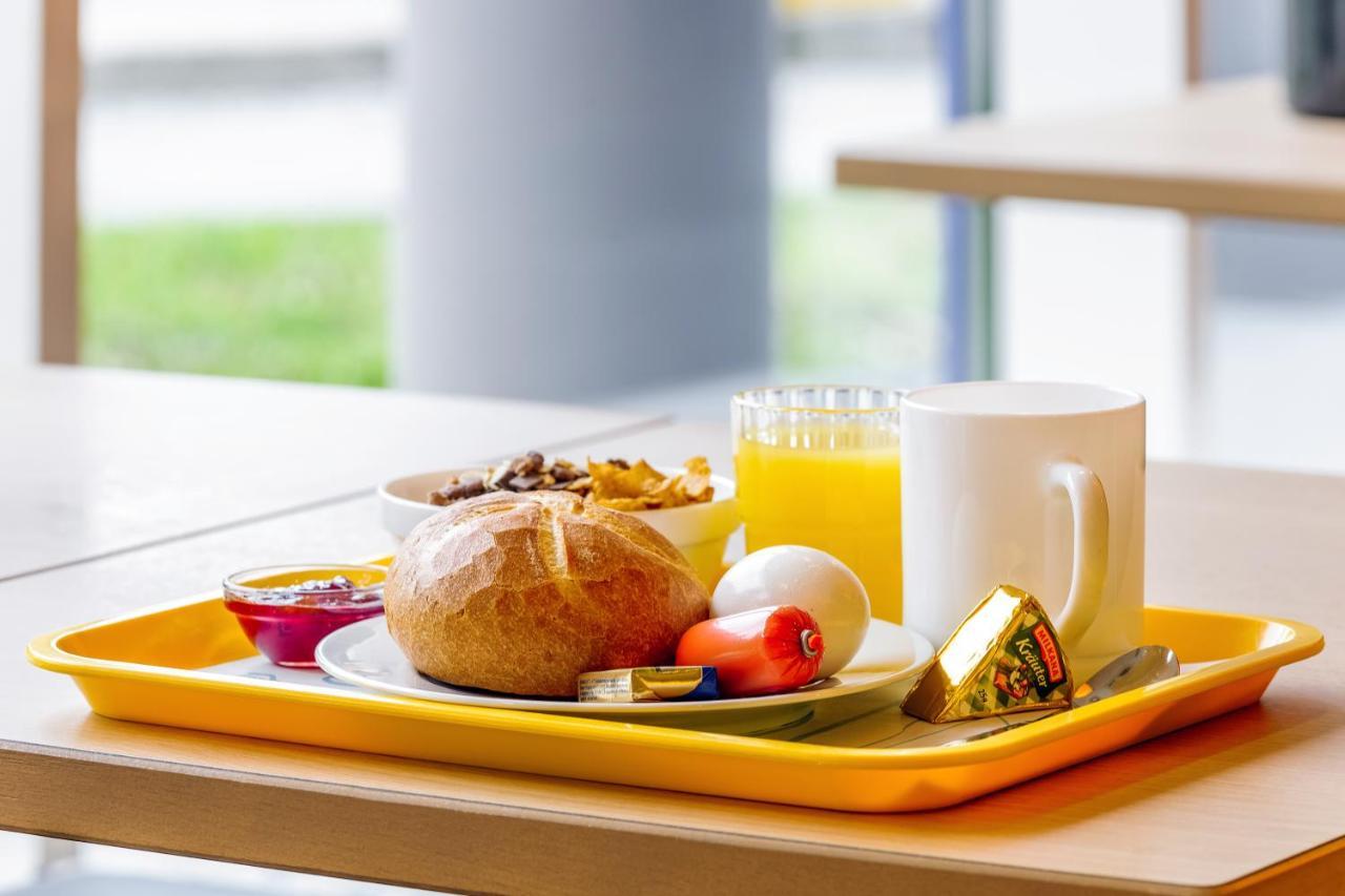 Creo Hotel Dessau Екстериор снимка